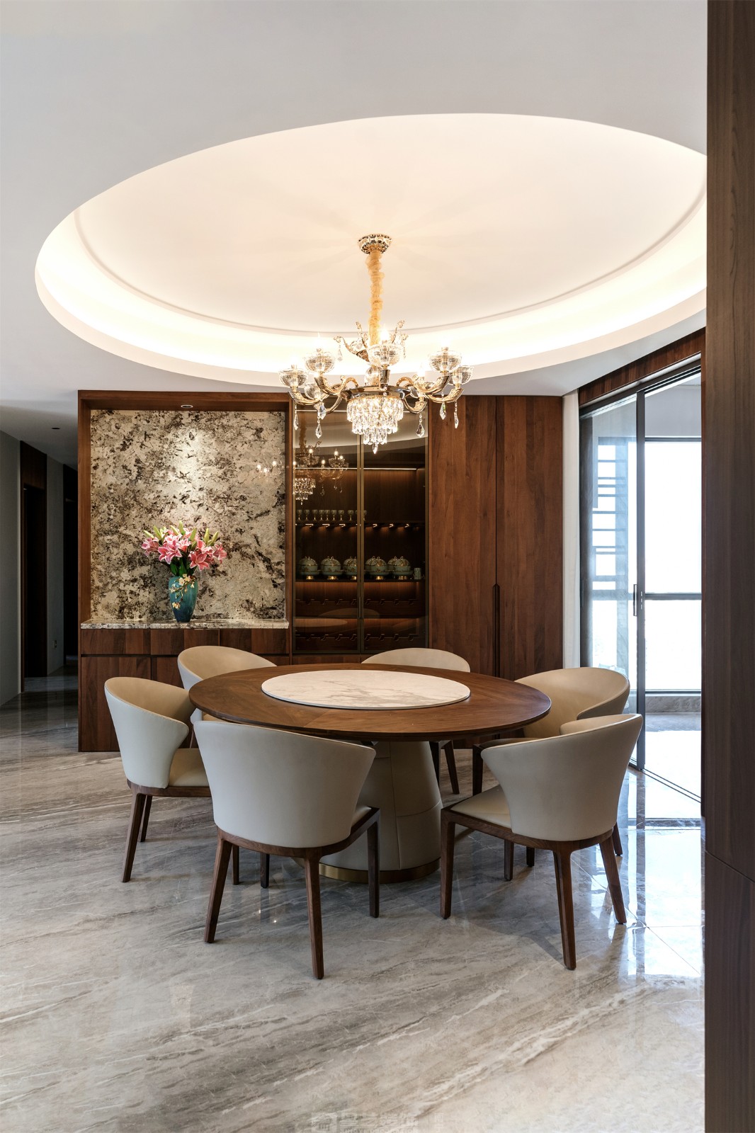 东方皇城260平简约中式餐厅完工装修实景图